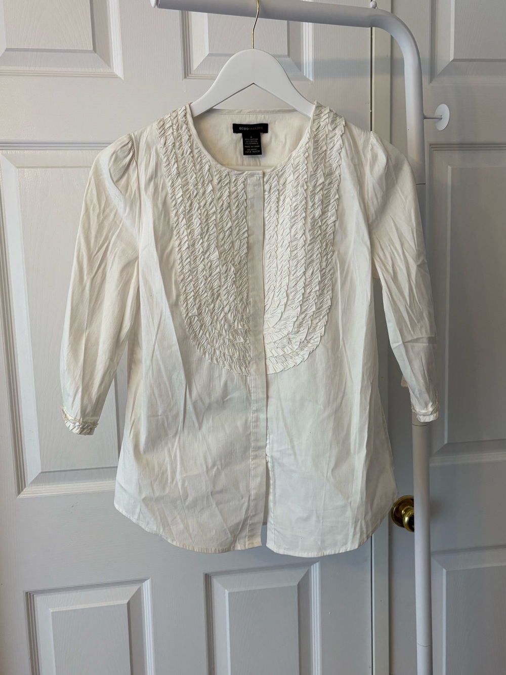 BCBG Maxazria Cream Ruffled Bib Blouse Size Small Cotton - Picture 2 of 8